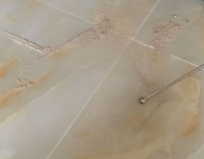 宜昌瓷砖空鼓维修公司分享粘合剂选择不当在瓷砖铺贴过程中可能导致以下问题